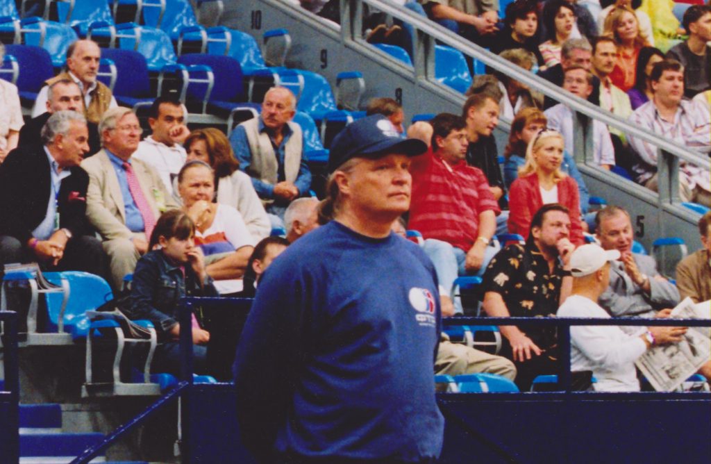 Минкевич Анатолий (Россия) судья на линии Кубка Федерации Россия-США (2005)