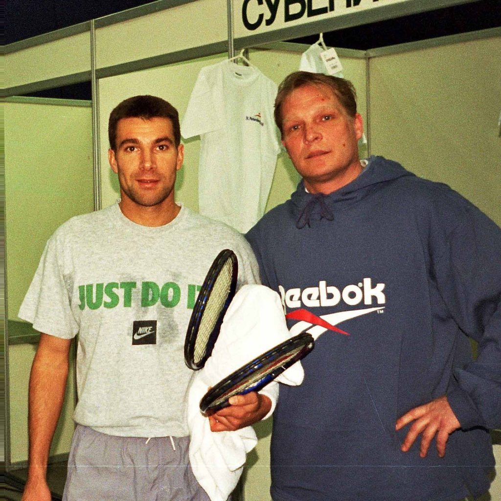Минкевич Анатолий и Штееб Карл-Уве - знаменитый немецкий теннисист  на международном теннисном турнире ATP St. Petersburg Open 1995