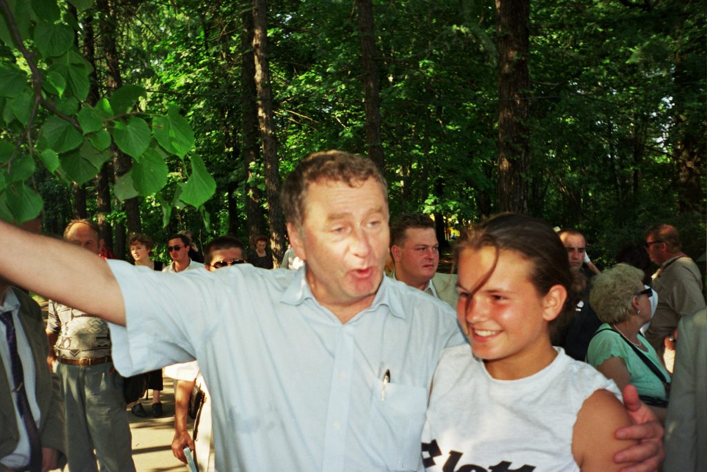 Фокина Галина с Жириновским Владимиром Вольфовичем лидером ЛДПР в Сокольниках 1998