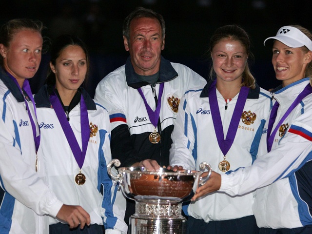 Вера Душевина - в составе национальной сборной России обладательница Кубка Федерации 2005 года 