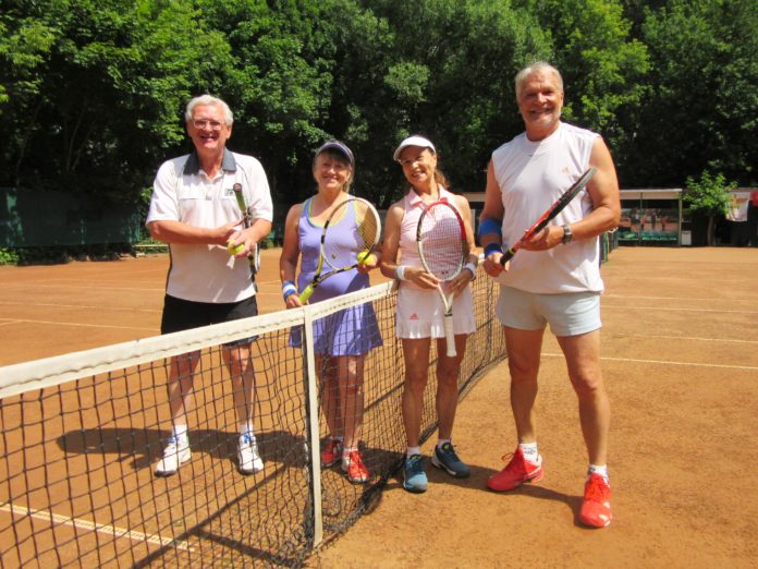 Минкевич Анатолий бронзовый призёр Международного теннисного турнира ITF 5th Summer Open Championship of Moscow в миксте XD65 вместе с Тамарой Руденко (RUS) г. Москва, ТК «Феникс» 15-23 июня 2019 год